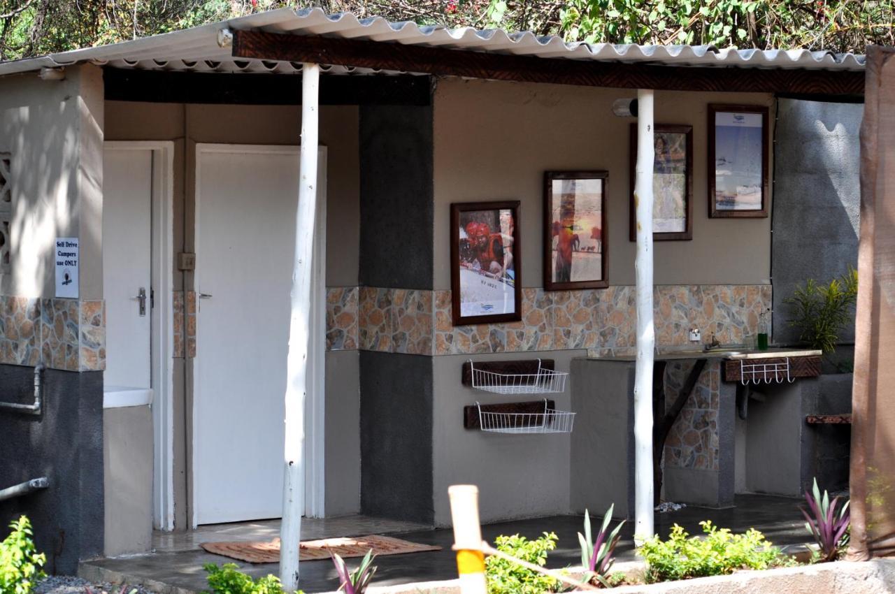 Victoria Falls Backpackers Lodge- Camp Sites Exterior photo